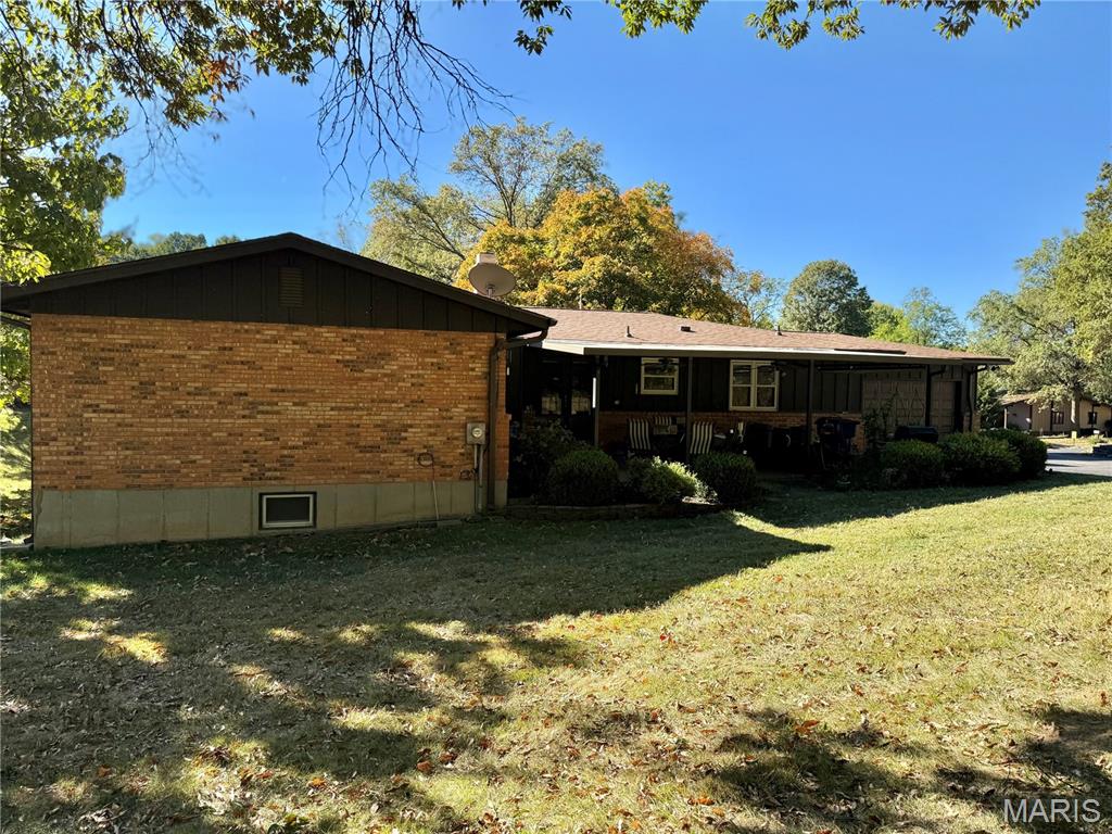 655 Hunters Ridge Drive Ferguson, MO 63135 - Photo 41 of 46