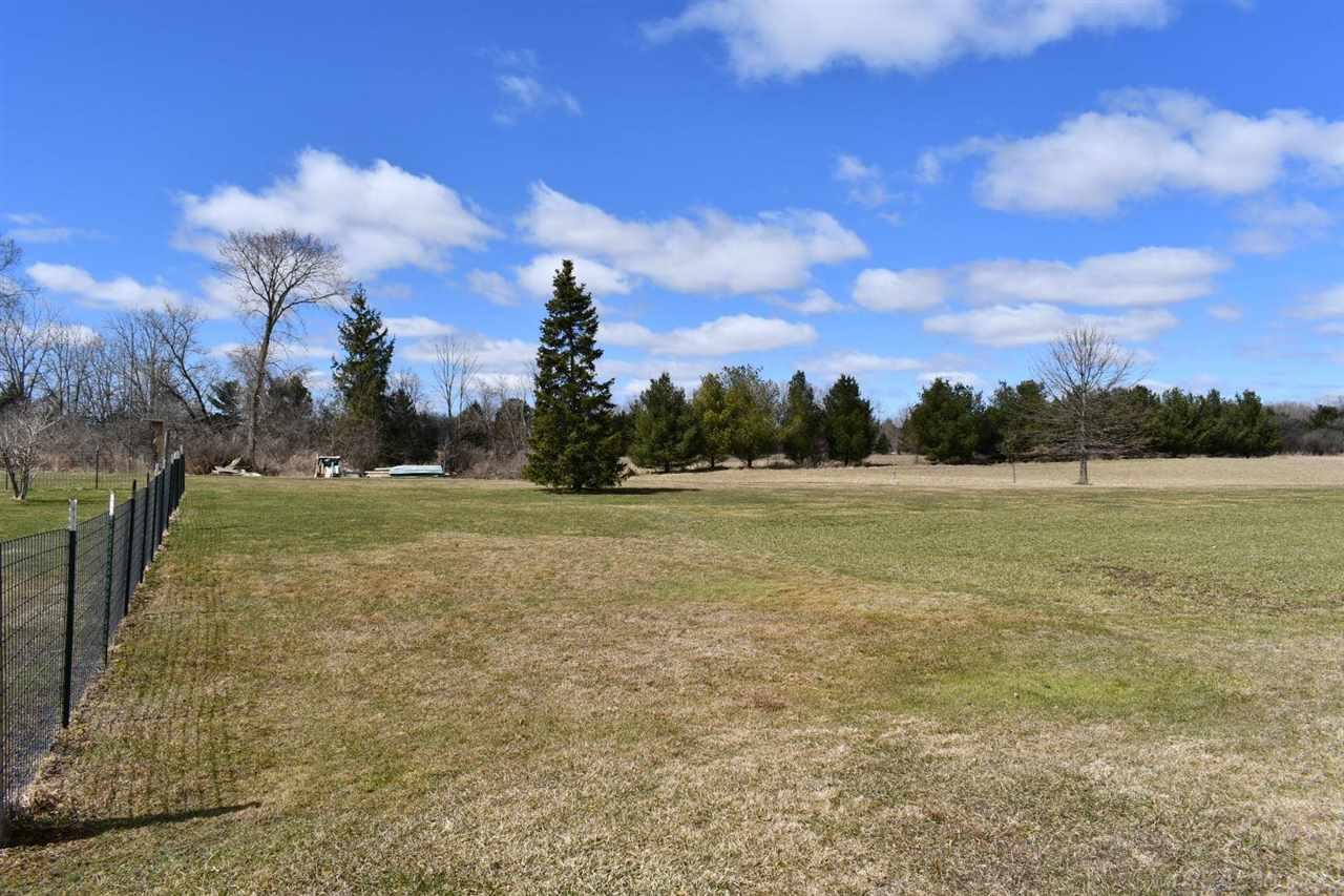 6300 Burtch Road Jeddo, MI 48032 - Photo 11 of 69 50069746-11.JPG
