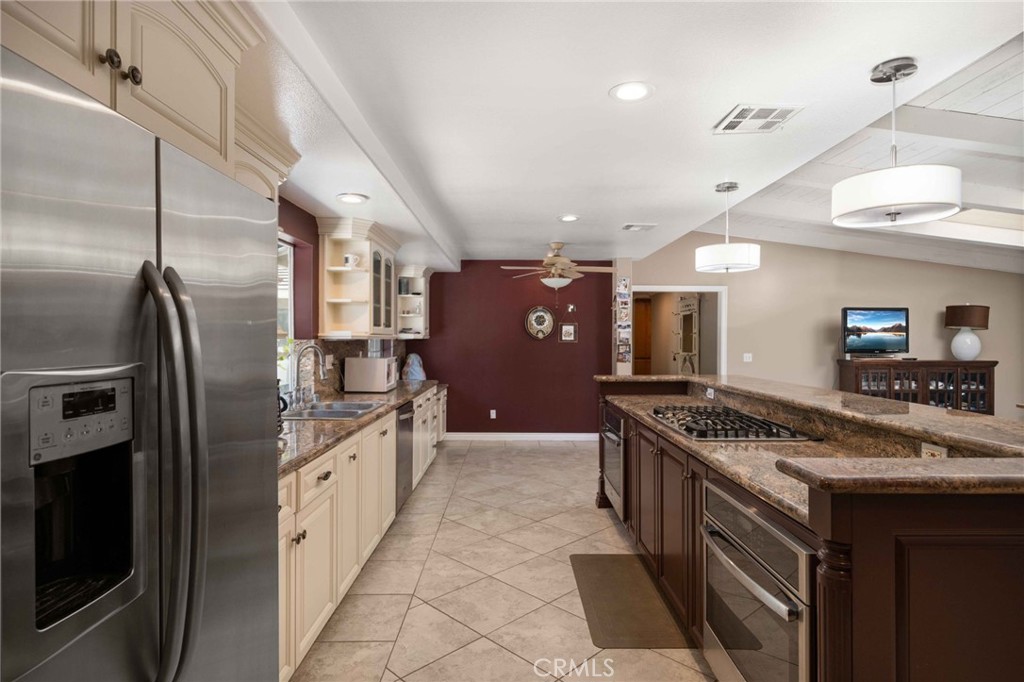 7455 Jola Drive Riverside, CA 92506 - Photo 12 of 55
