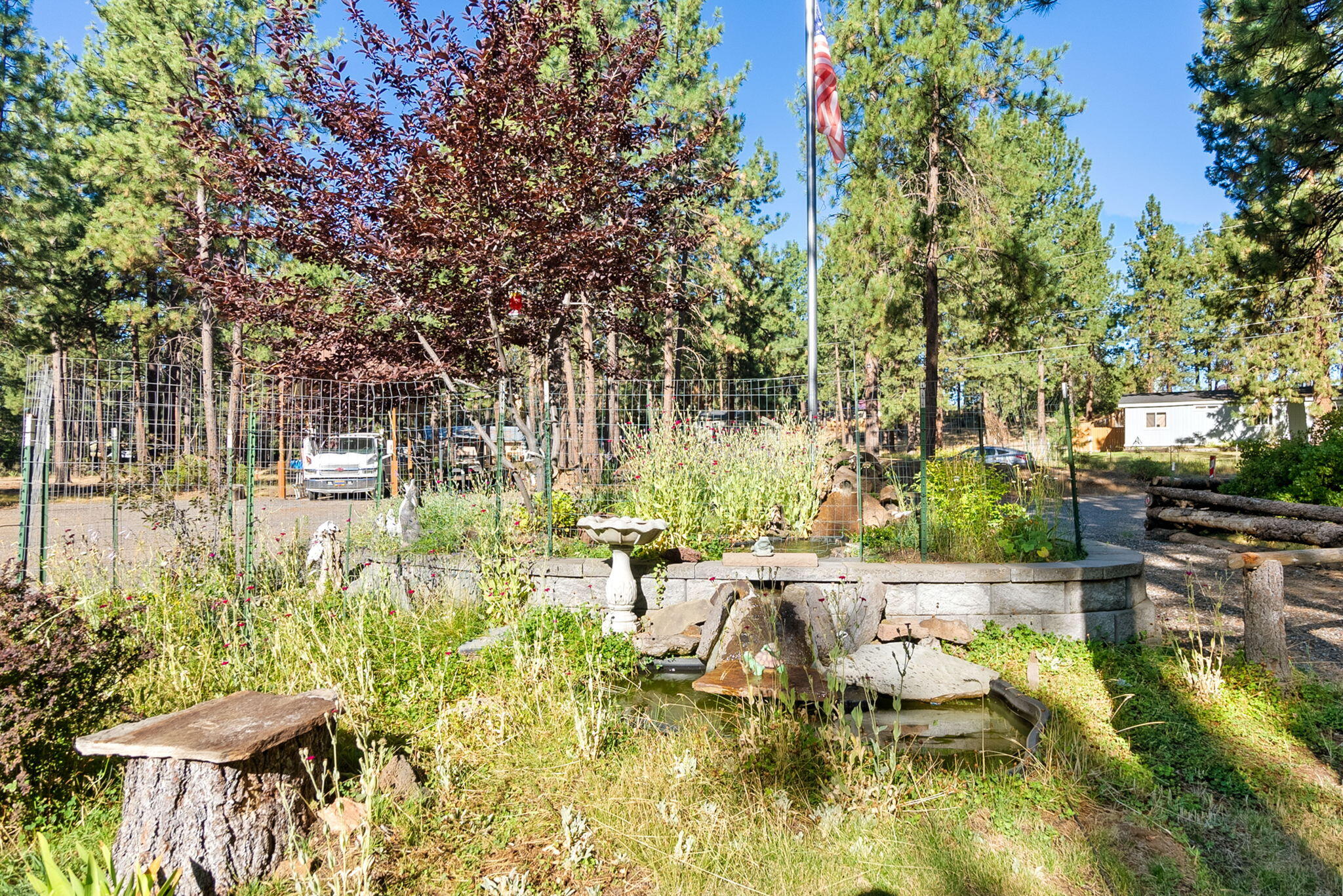 19275 Cherokee Road Bend, OR 97702 - Photo 8 of 47 7-web-or-mls-Riley Visuals-7