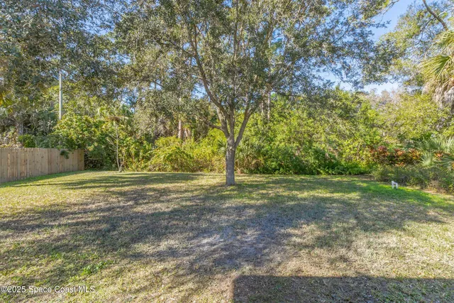 $315,000 | 152 Greenbrier Avenue Northwest, Palm Bay, FL 32907