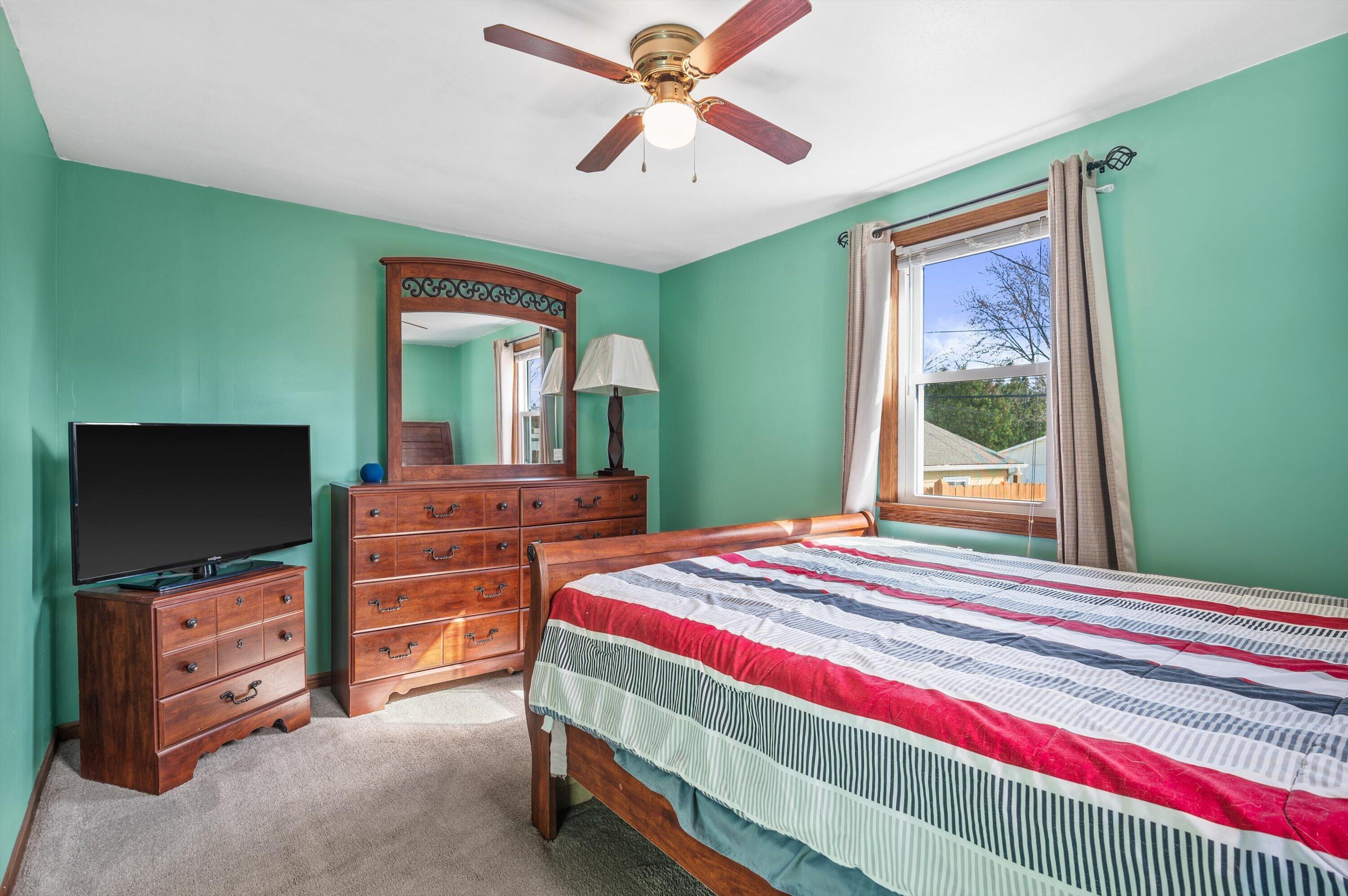 3528 South 33rd Street Greenfield, WI 53221 - Photo 16 of 27 18-106