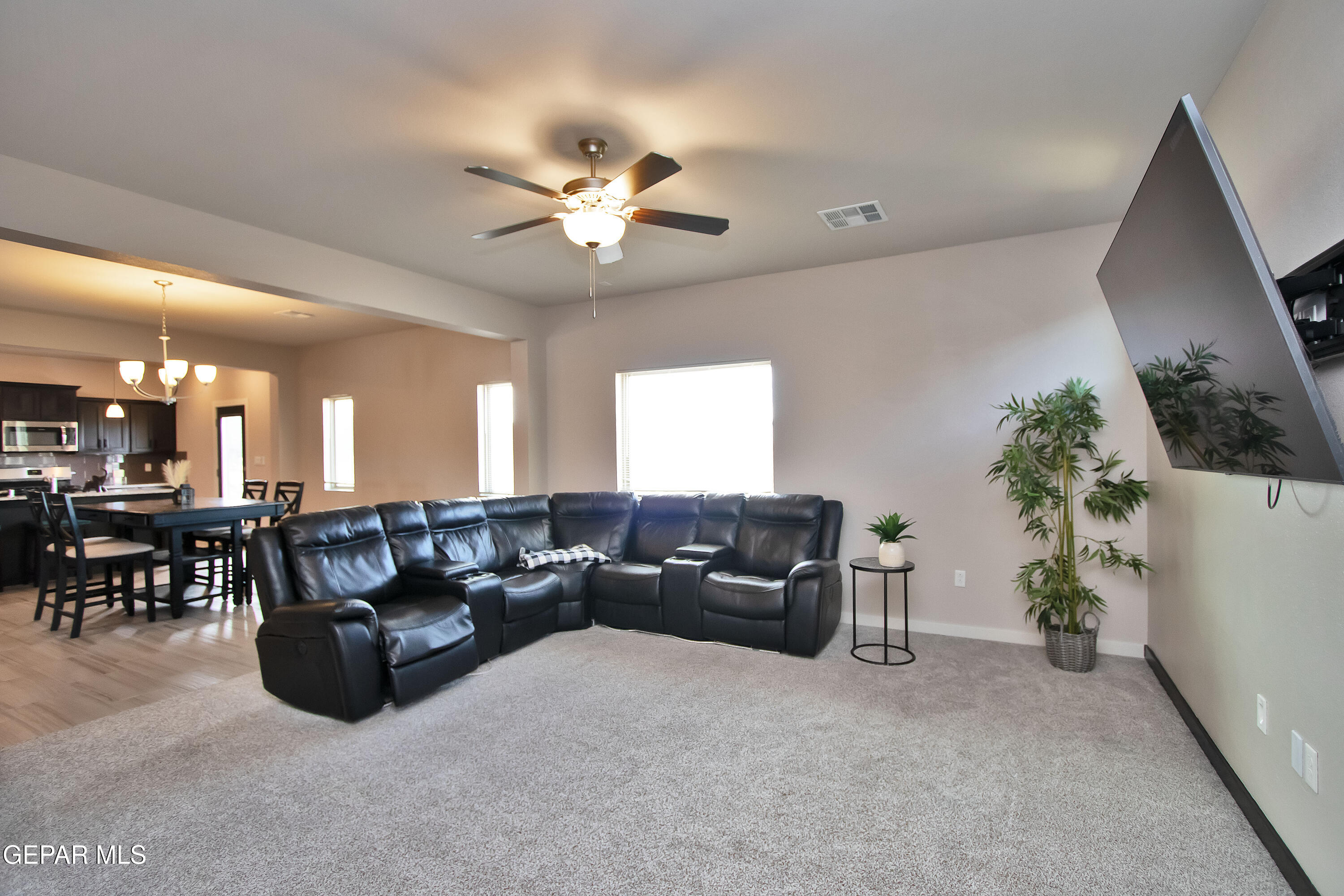 3517 Essence Street El Paso, TX 79938 - Photo 24 of 87 Family Room
