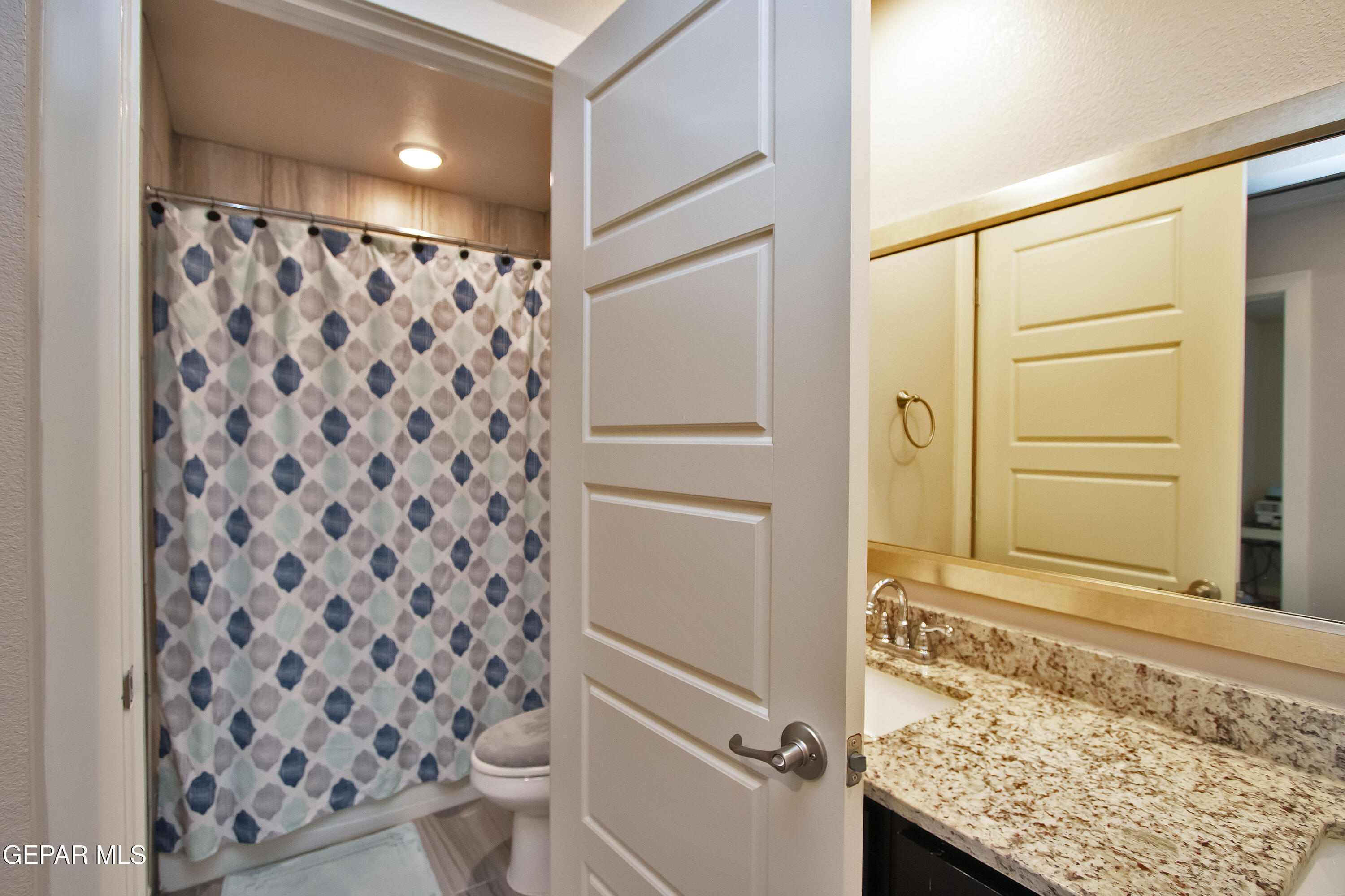 3517 Essence Street El Paso, TX 79938 - Photo 64 of 87 Hallway Bathroom