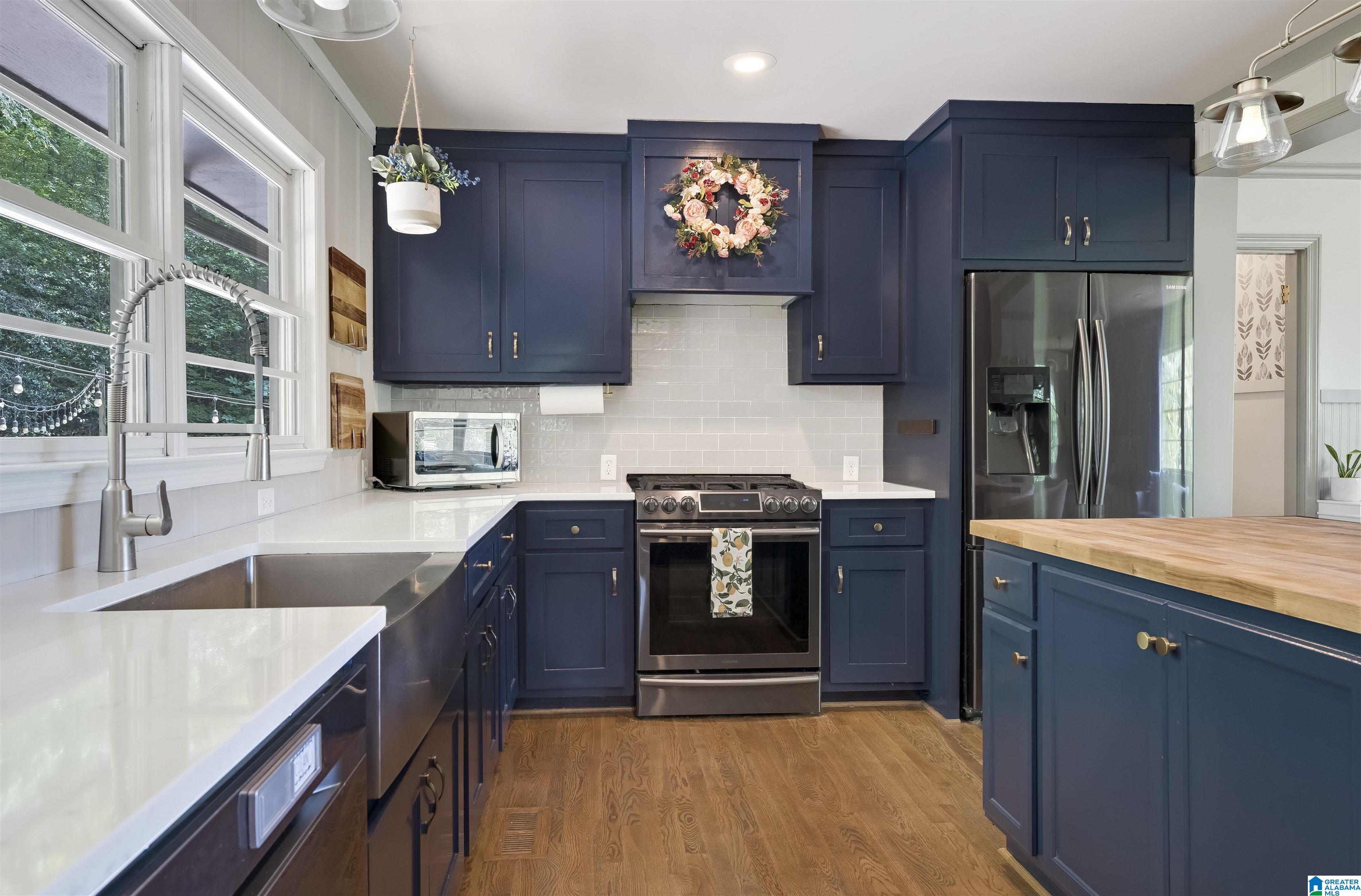 1519 Berry Road Birmingham, AL 35226 - Photo 4 of 45