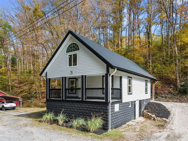 $329,000 | 723 Glenfield Road, Sewickley, PA 15143