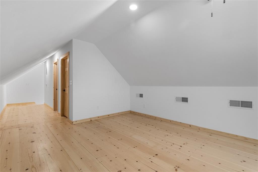 723 Glenfield Road Sewickley, PA 15143 - Photo 37 of 45 a view of an empty room