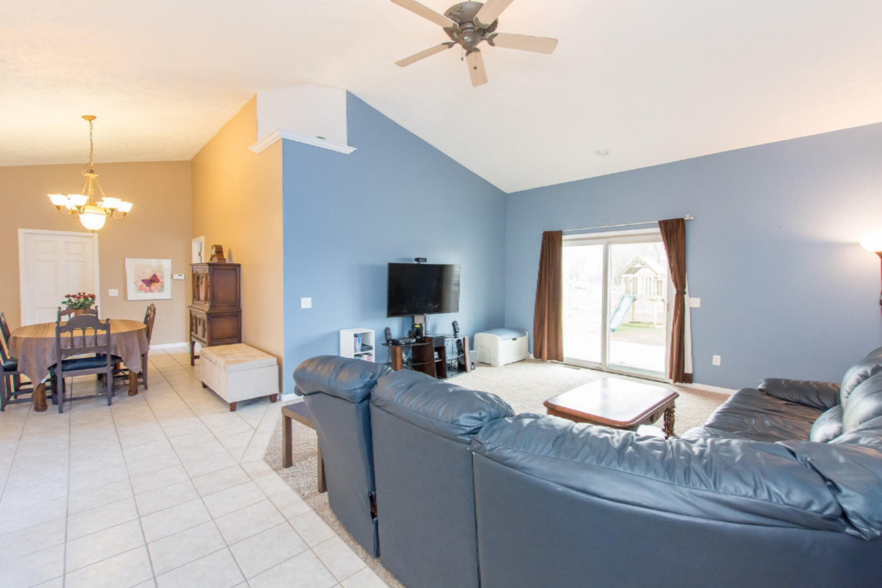2213 Bauer Road Jenison, MI 49428 - Photo 14 of 36 2213-bauer-rd-14_26109525556_o