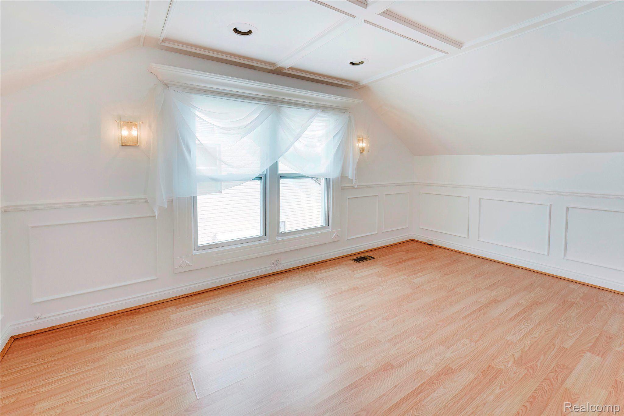 22772 Roxana Avenue Eastpointe, MI 48021 - Photo 43 of 64 Gallery Image 43