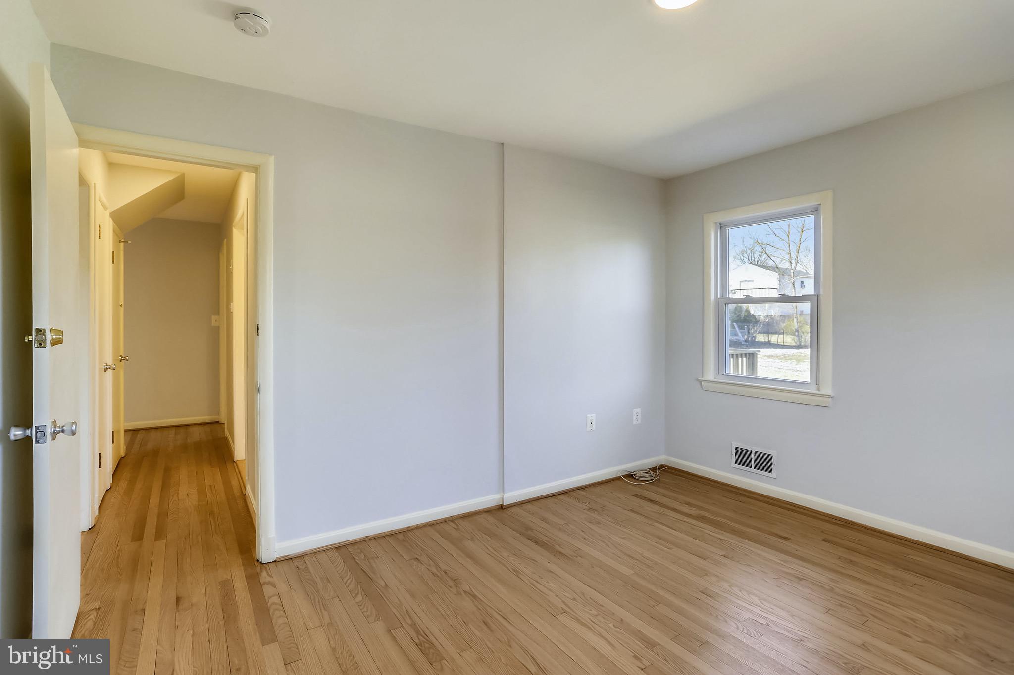 808 Winhall Way Silver Spring, MD 20904 - Photo 28 of 58 First floor bedroom