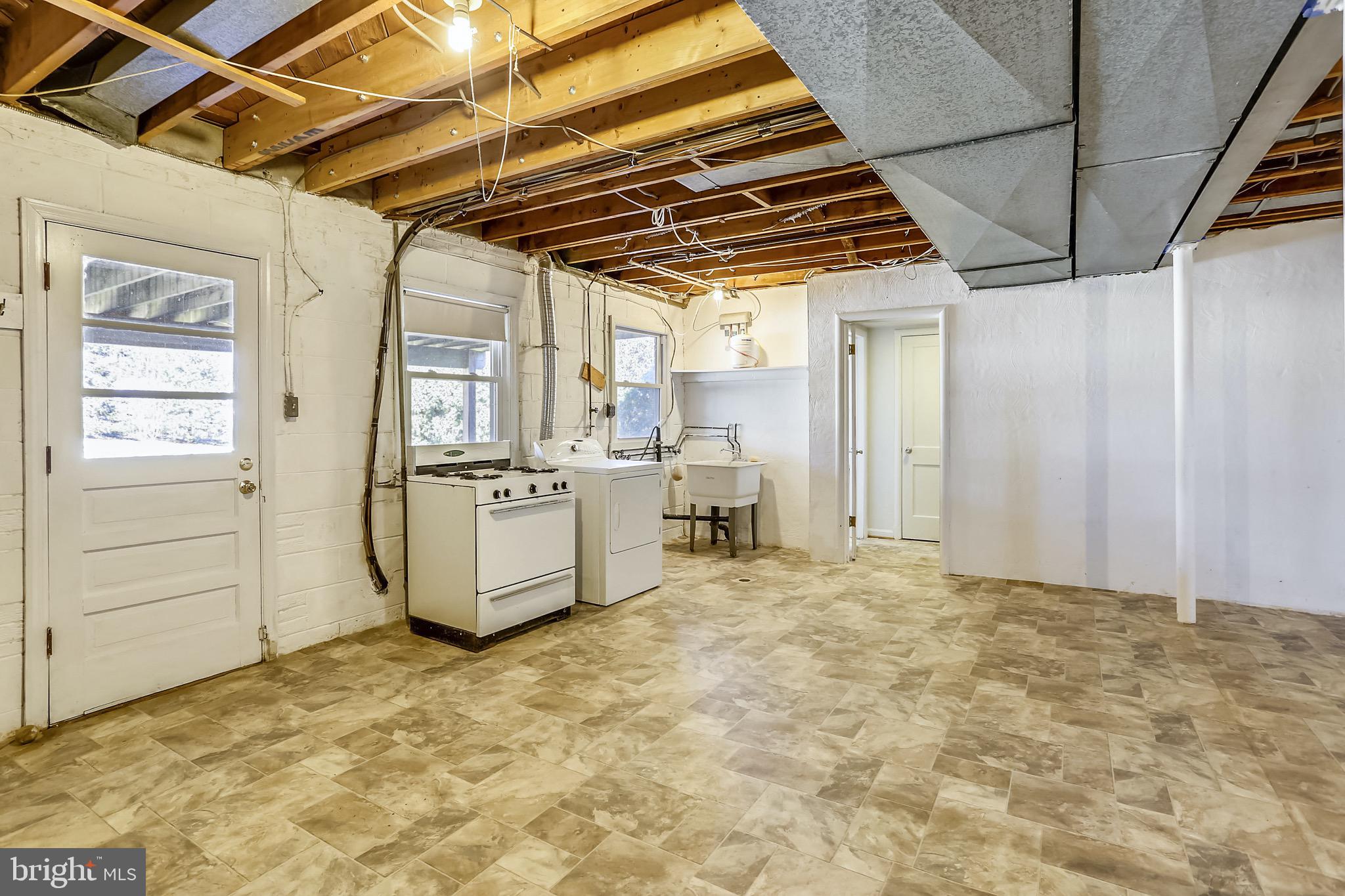 808 Winhall Way Silver Spring, MD 20904 - Photo 50 of 58 Low lev Multi Purp. Area
