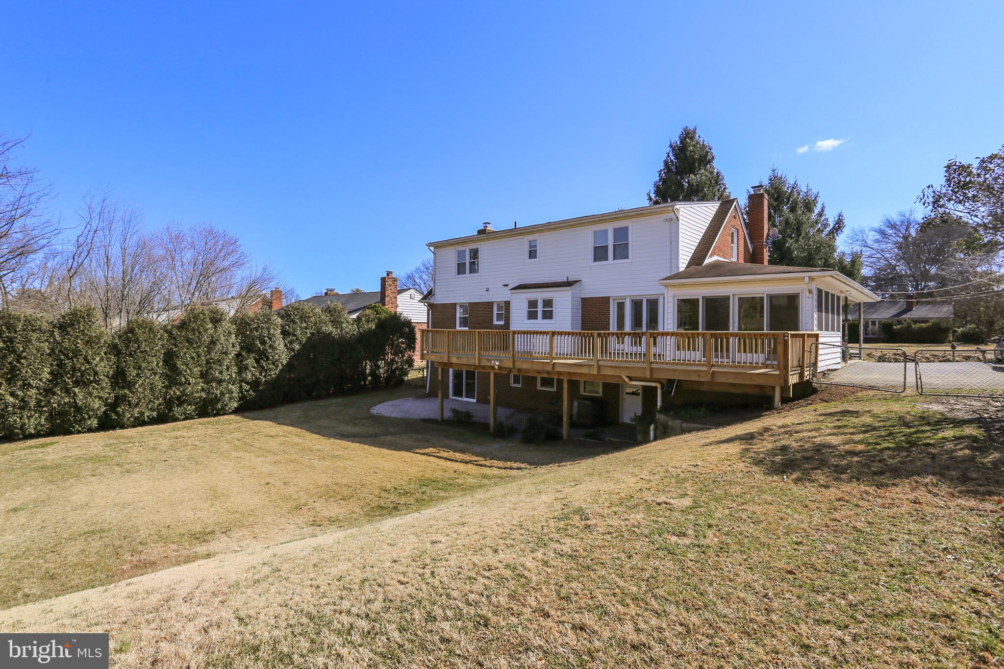 808 Winhall Way Silver Spring, MD 20904 - Photo 54 of 58 Rear exterior elevation