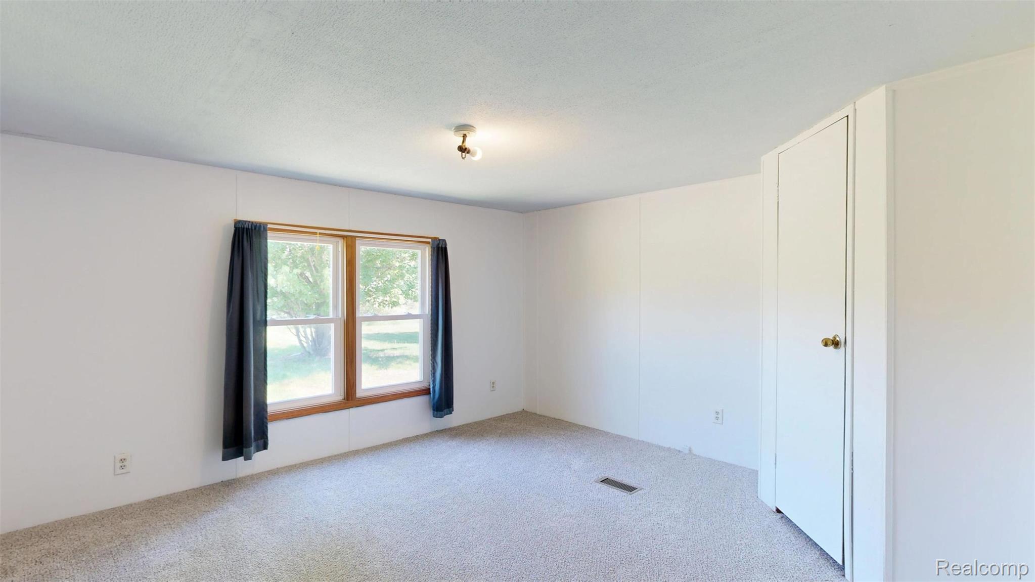 10028 McAfee Road Montrose, MI 48457 - Photo 39 of 46 10028 McAffee Rd (45).jpg