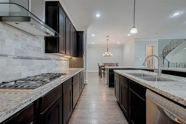 $3,500 | 5226 Kiam Street, Unit 1002, Houston, TX 77007