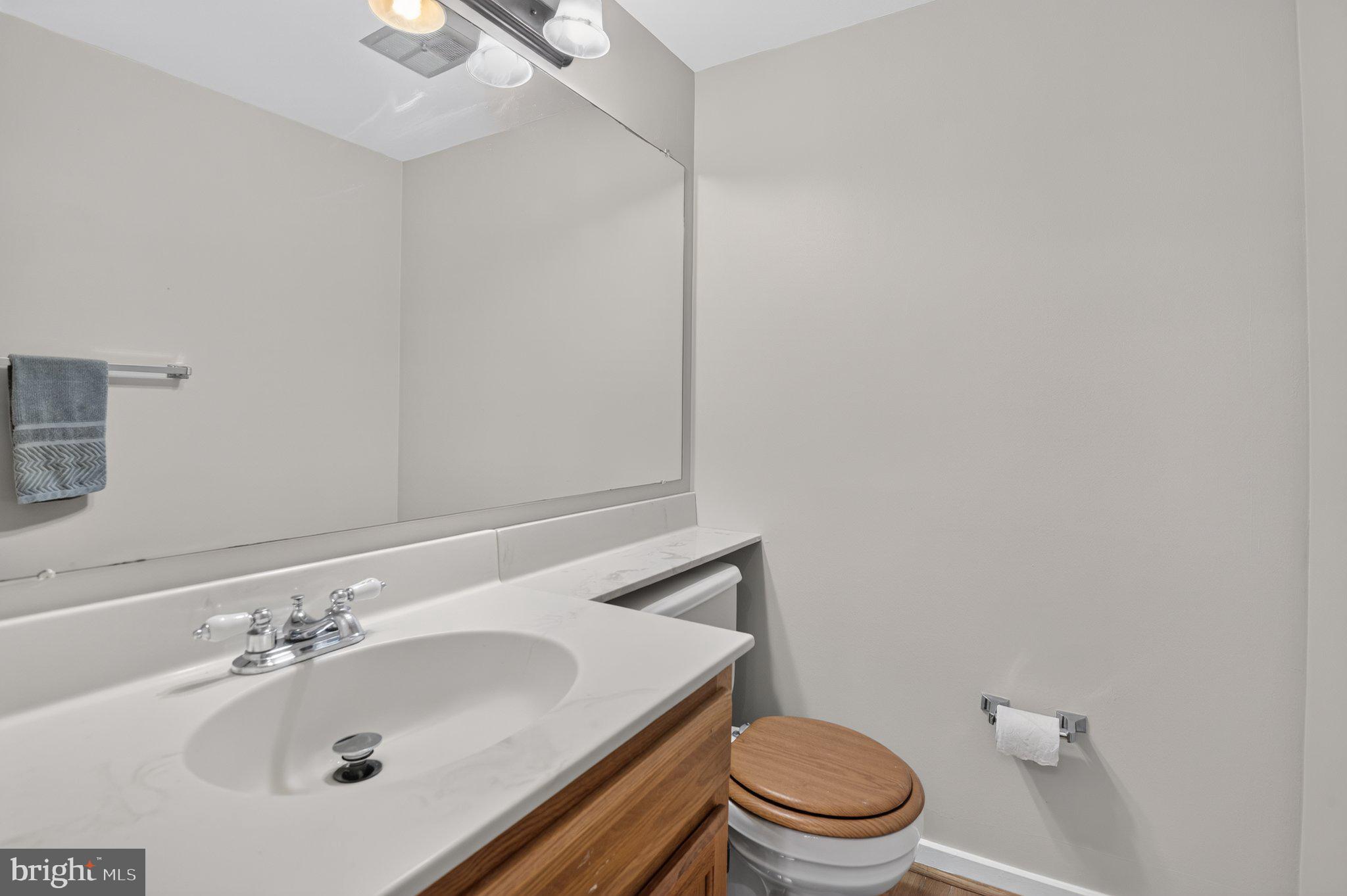 18722 Pier Point Place Gaithersburg, MD 20886 - Photo 11 of 25