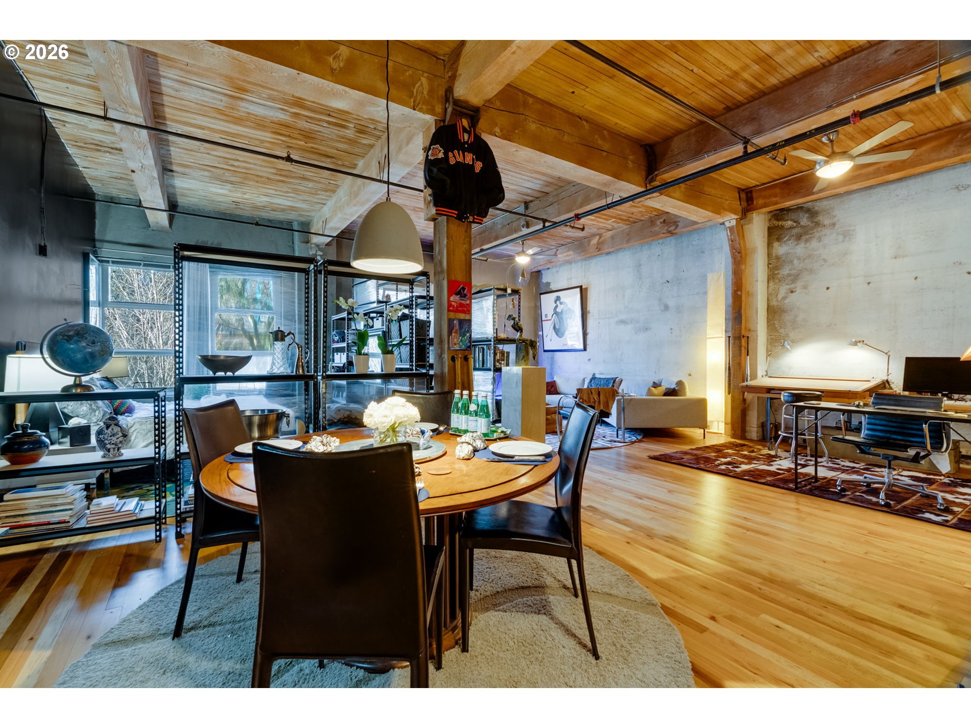 725 Northwest Flanders Street, Unit 204 Portland, OR 97209 - Photo 6 of 28