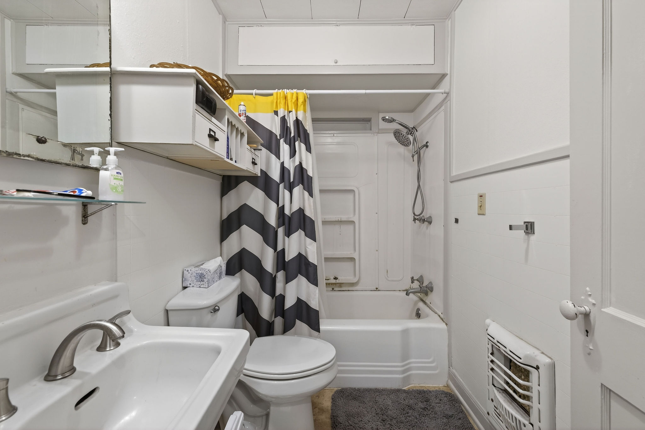 621 South Main Street Lockhart, TX 78644 - Photo 17 of 32