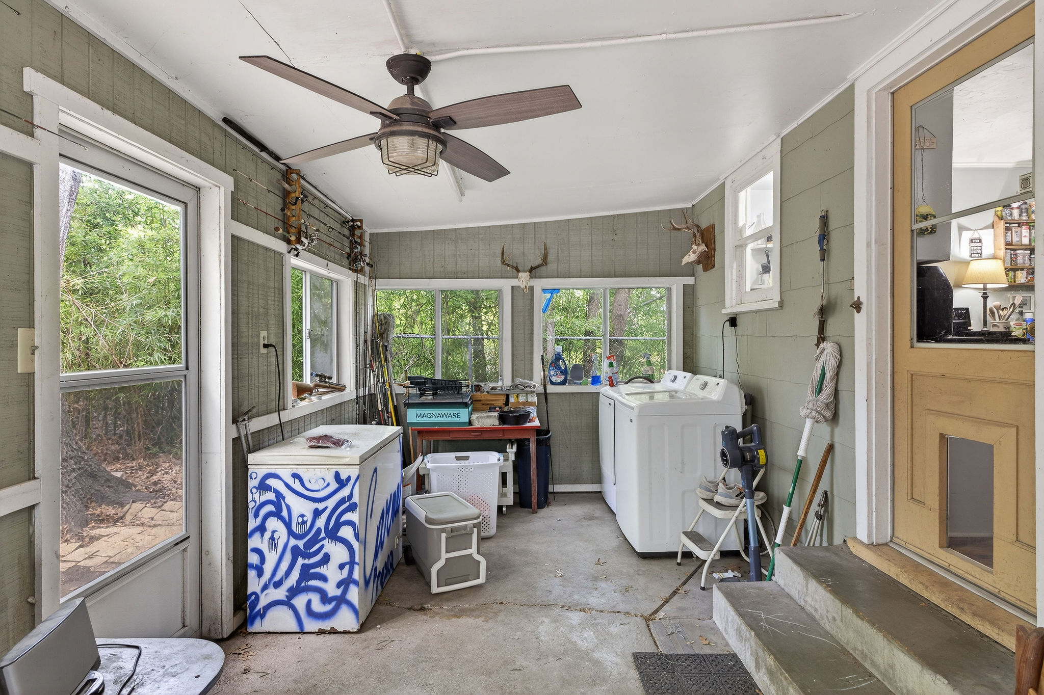 621 South Main Street Lockhart, TX 78644 - Photo 19 of 32