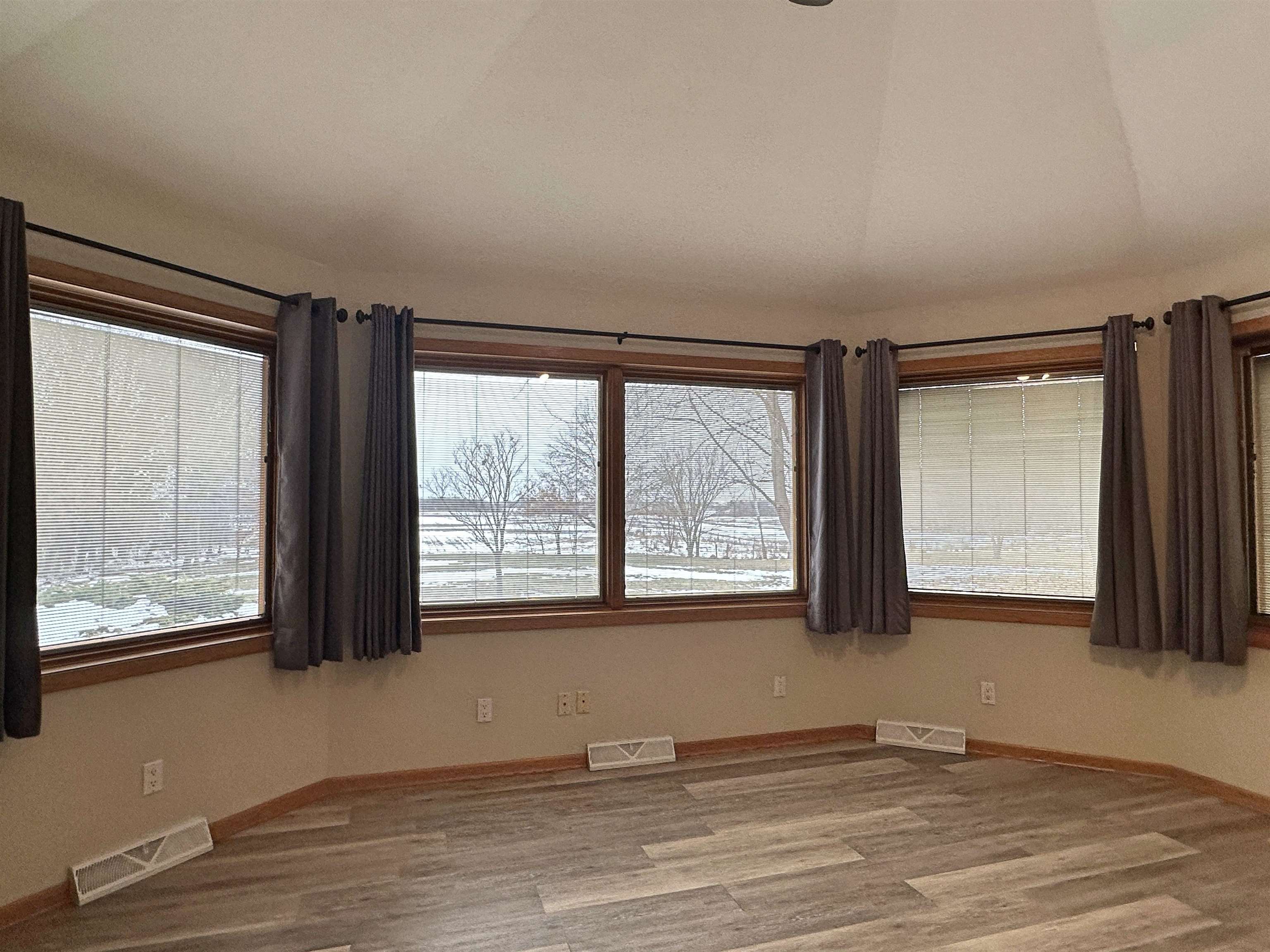 7252 East Ryan Road Milton, WI 53563 - Photo 24 of 49