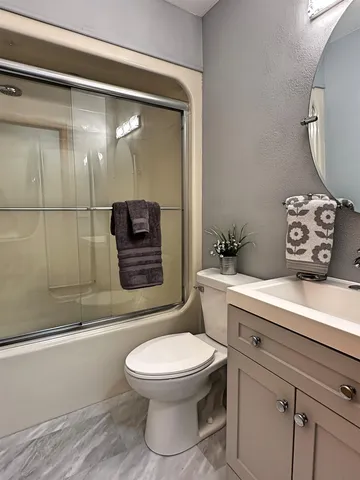 $599,000 | 7252 East Ryan Road, Milton, WI 53563