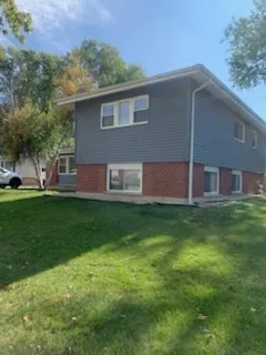 $209,900 | 315 Sheridan Street, Park Forest, IL 60466