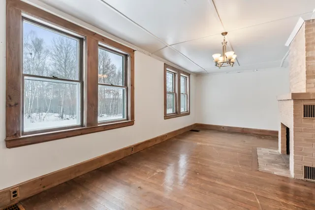 $395,000 | 904-908 Lakeview Drive, China, ME 04358