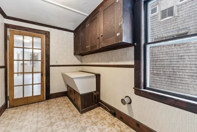 $395,000 | 904-908 Lakeview Drive, China, ME 04358