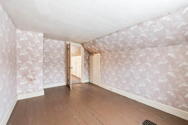 $395,000 | 904-908 Lakeview Drive, China, ME 04358