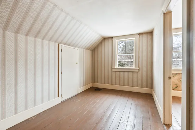 $395,000 | 904-908 Lakeview Drive, China, ME 04358