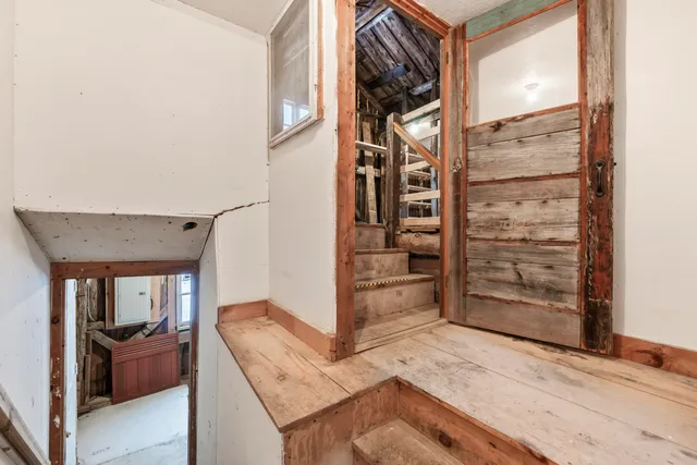 $395,000 | 904-908 Lakeview Drive, China, ME 04358