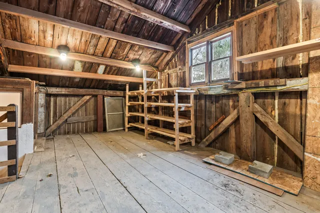 $395,000 | 904-908 Lakeview Drive, China, ME 04358