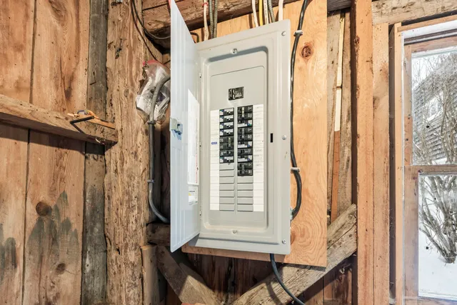 $395,000 | 904-908 Lakeview Drive, China, ME 04358