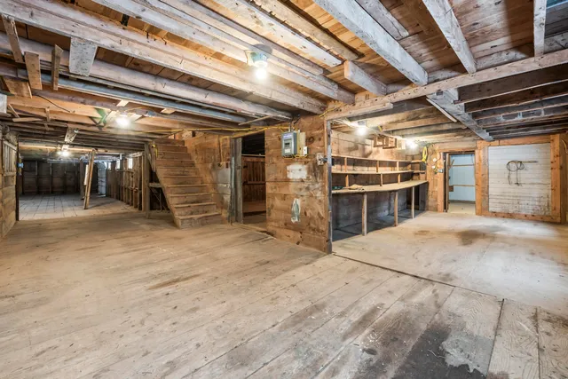 $395,000 | 904-908 Lakeview Drive, China, ME 04358