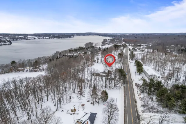 $395,000 | 904-908 Lakeview Drive, China, ME 04358