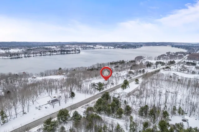 $395,000 | 904-908 Lakeview Drive, China, ME 04358