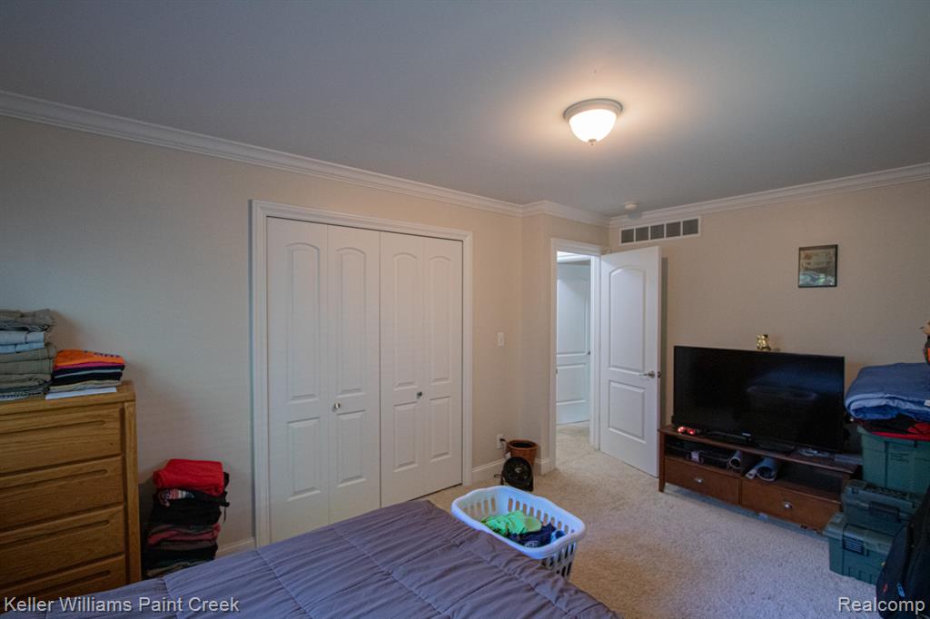 27200 Irwin Road Richmond, MI 48062 - Photo 16 of 38 Gallery Image 16