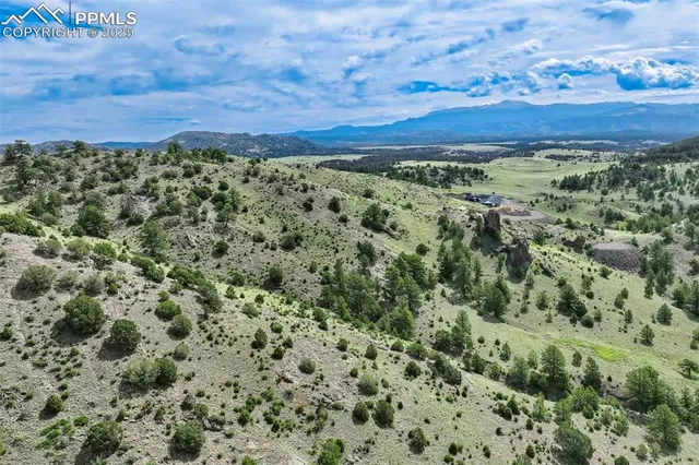 $289,000 | 8 County Road 102, Guffey, CO 80820