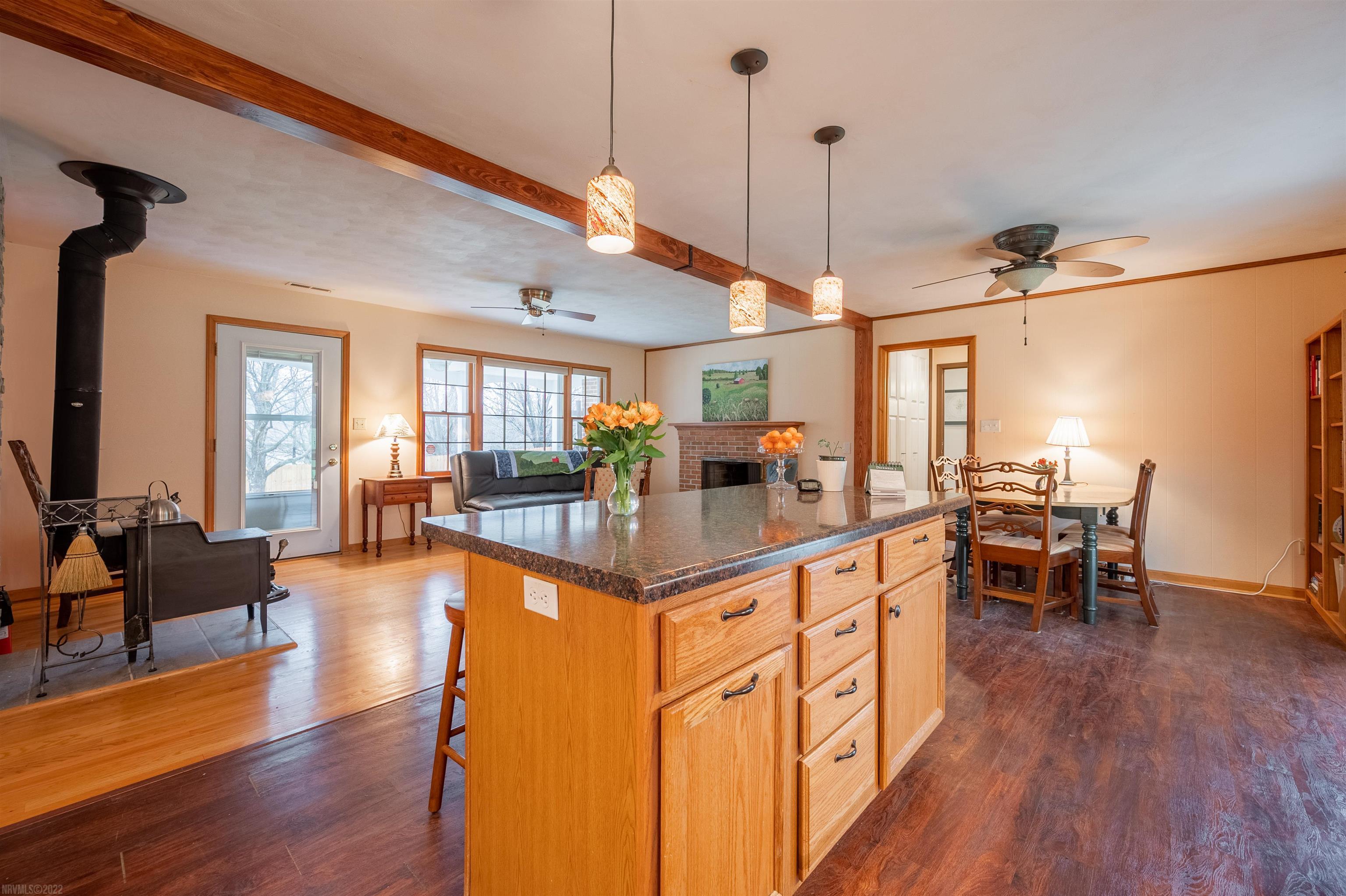 1306 Bishop Road Blacksburg, VA 24060 - Photo 20 of 83 Gallery Image 20