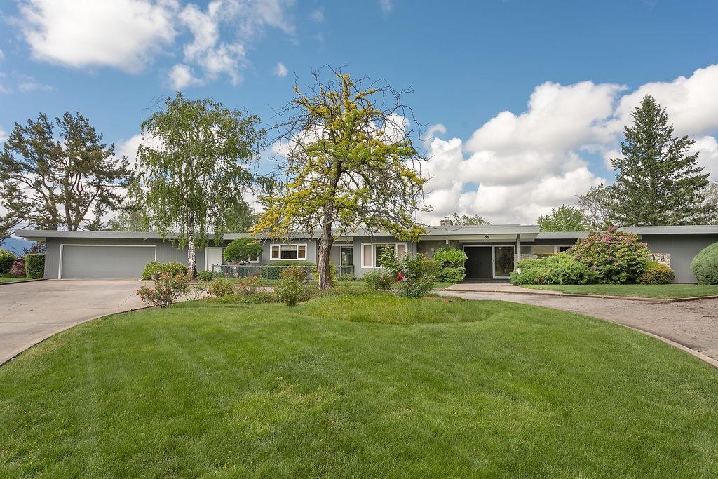 138 South Foothill Road Medford, OR 97504 - Photo 2 of 34 Additional Photo