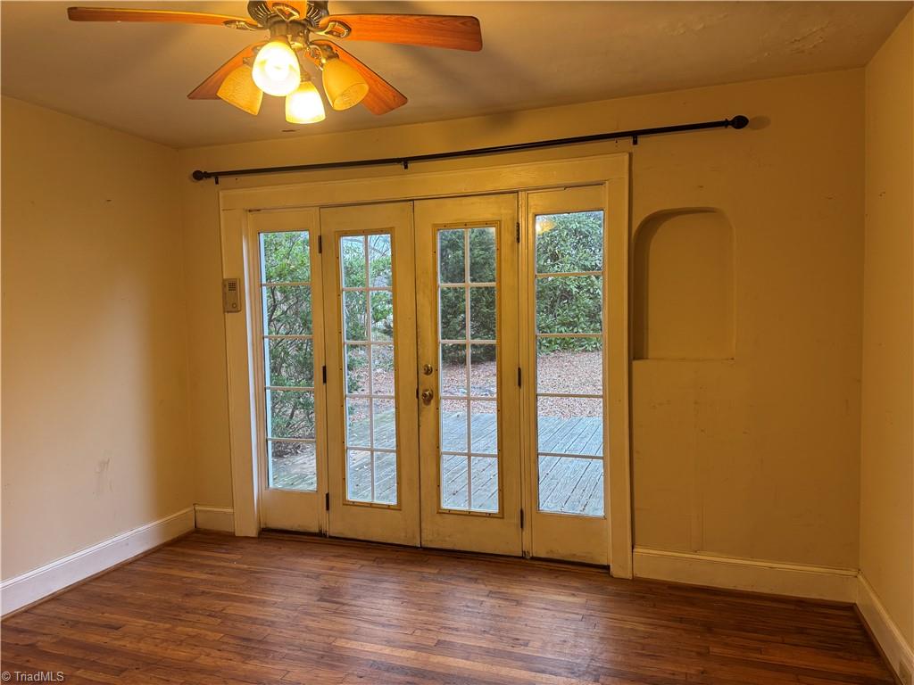 825 Polo Road Winston-Salem, NC 27106 - Photo 8 of 18 Dining room