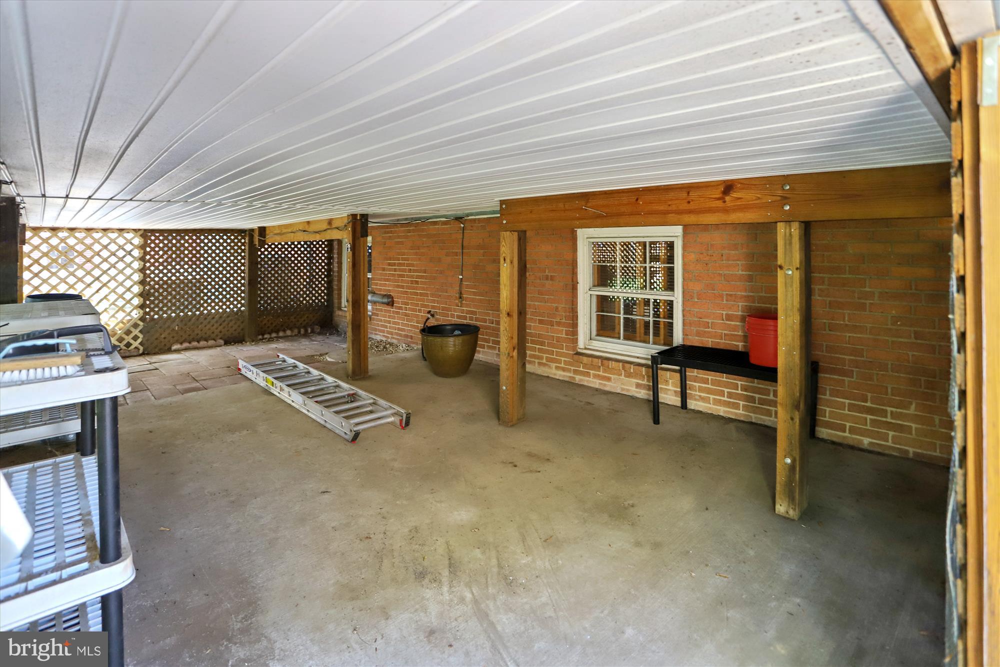 8427 Fort Hunt Road Alexandria, VA 22308 - Photo 32 of 35 Storage under Sunroom