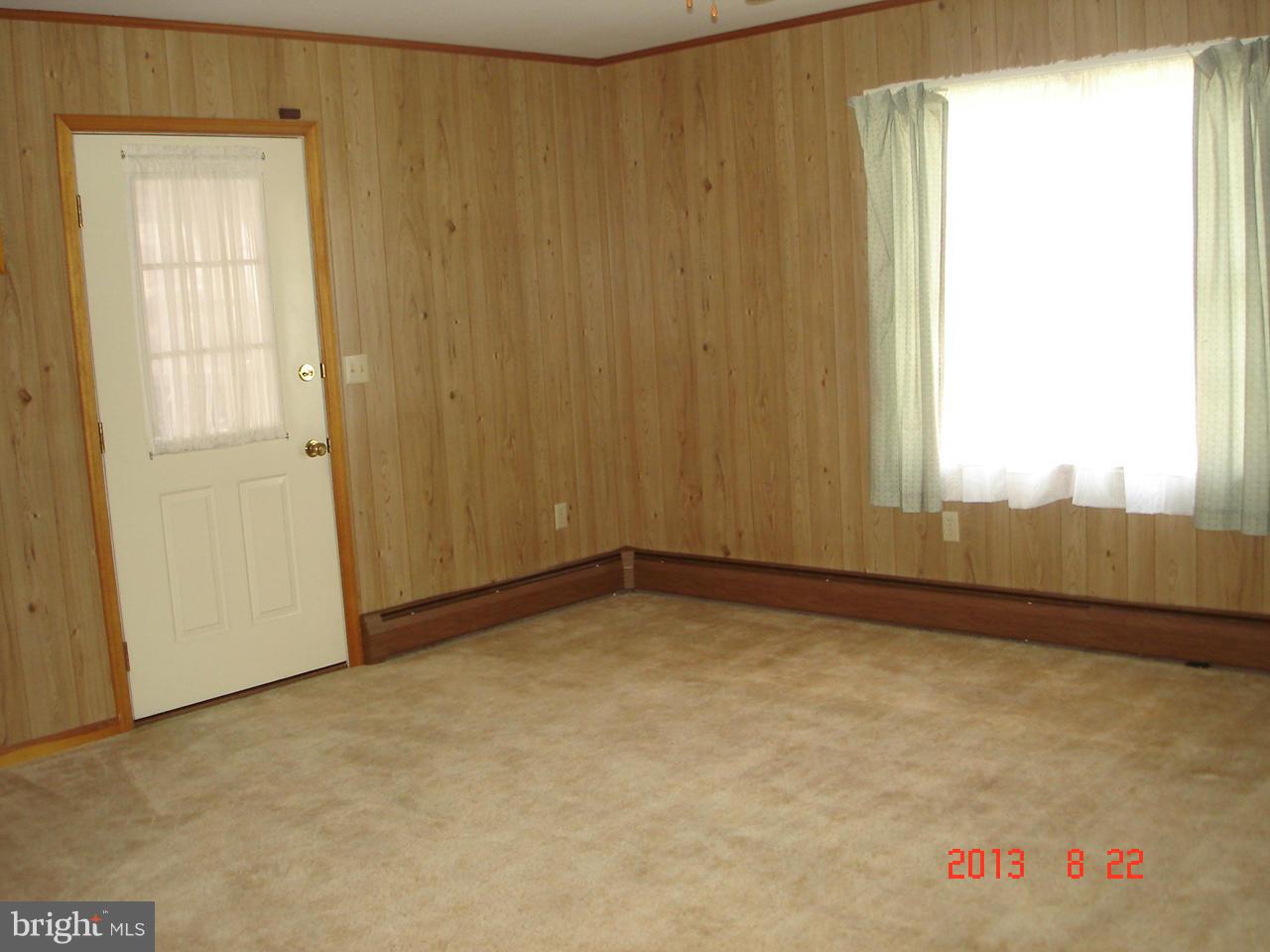 121 Sharp Road Denton, MD 21629 - Photo 11 of 22 Family Room