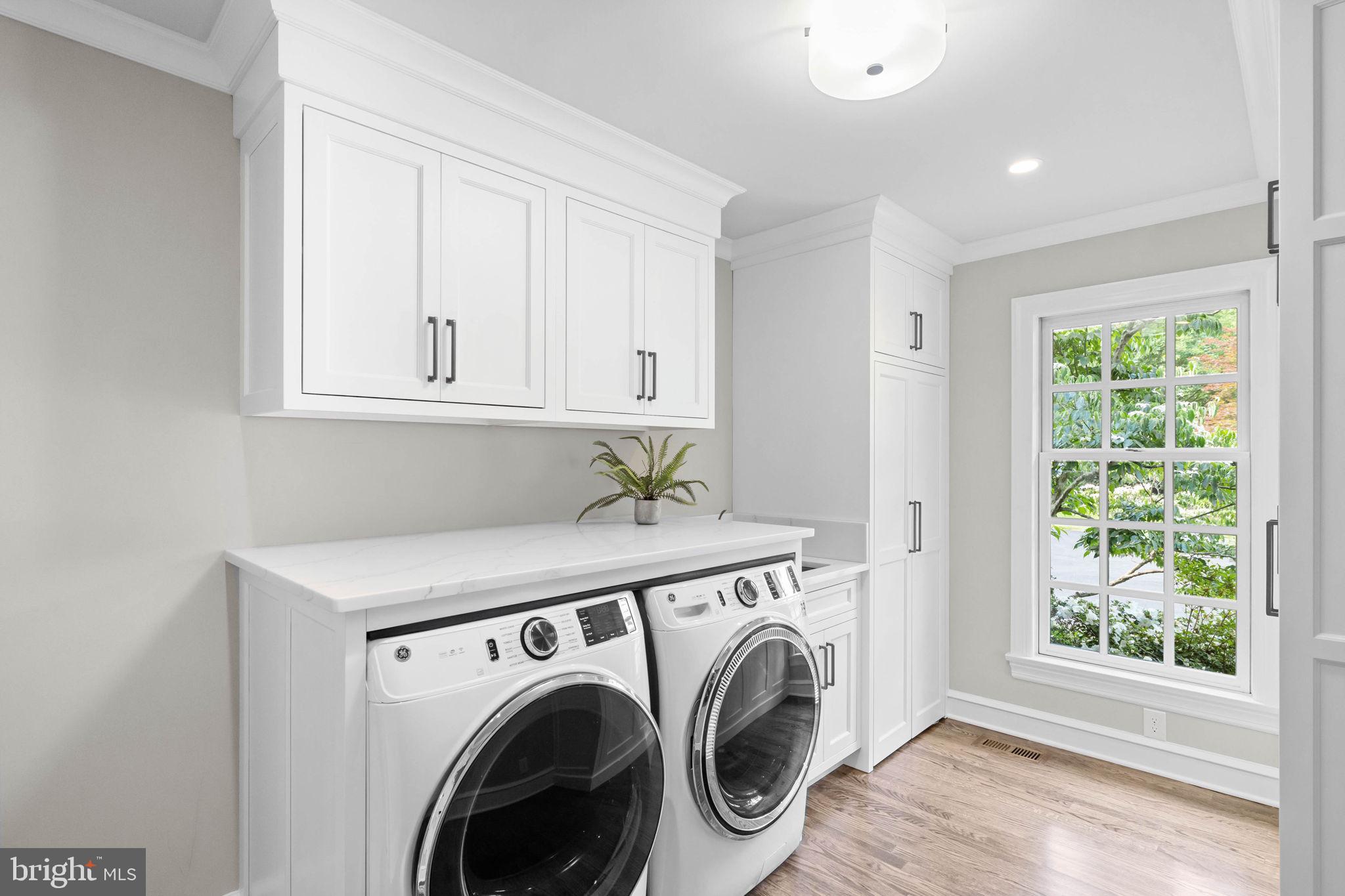 2001 Kentmere Place Wilmington, DE 19806 - Photo 30 of 54 Main Laundry