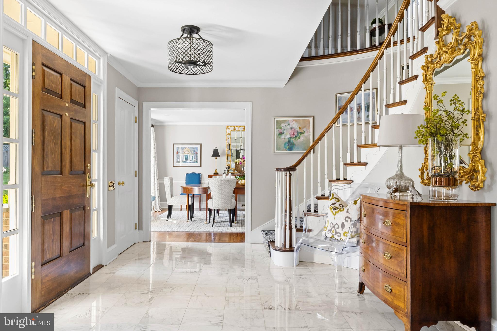 2001 Kentmere Place Wilmington, DE 19806 - Photo 7 of 54 Foyer