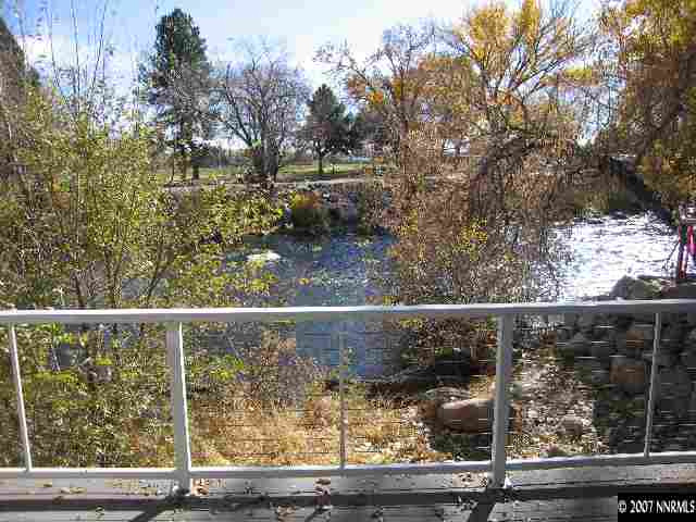 2060 Dickerson Road Reno, NV 89503 - Photo 4 of 5 a view of outdoor space with fenced
