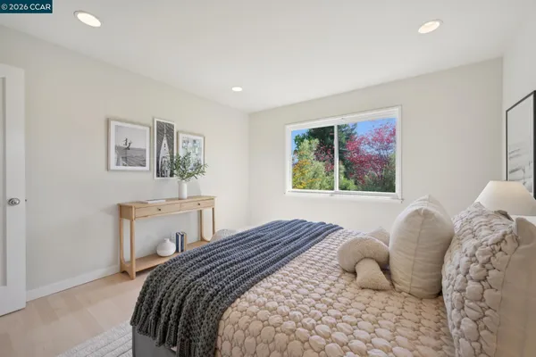 $2,695,000 | 145 Danefield Place, Moraga, CA 94556