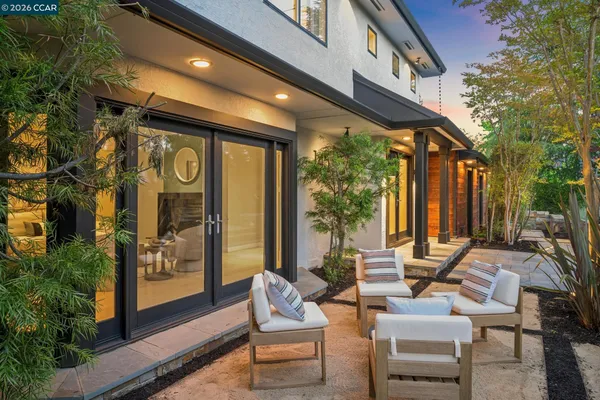 $2,695,000 | 145 Danefield Place, Moraga, CA 94556