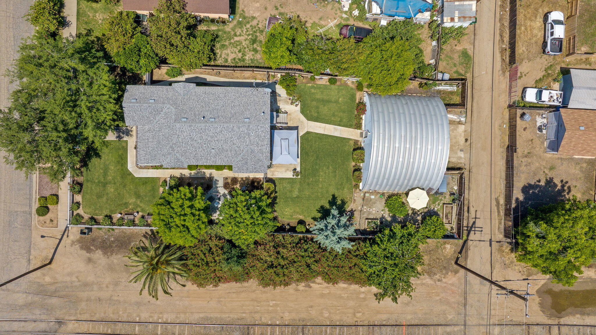 303 North E Street Exeter, CA 93221 - Photo 40 of 44