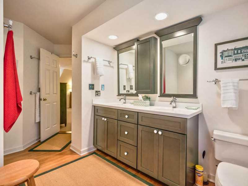4121 Deer Run Road Allison Park, PA 15101 - Photo 19 of 25 Master Bath/Spa.