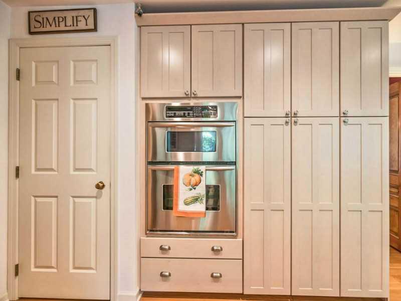 4121 Deer Run Road Allison Park, PA 15101 - Photo 7 of 25 Kitchen.